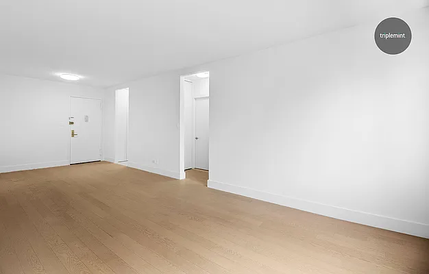 Rented by Triplemint | media 12