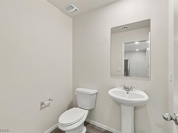 5th image of 4841 Wine Ridge Ave