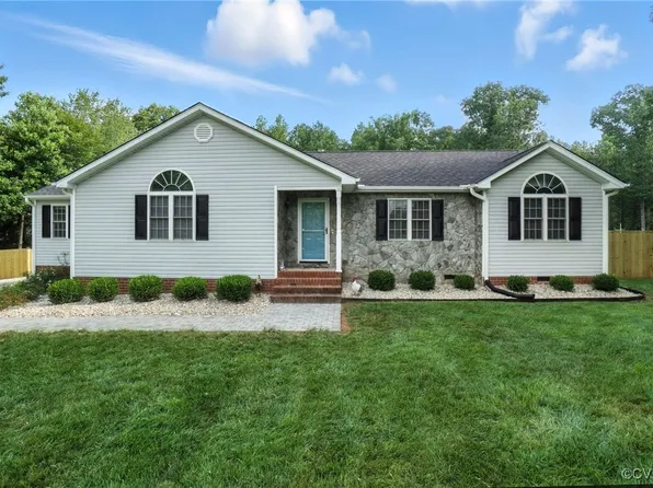 11812 Corte Castle Rd, Chesterfield, VA 23838
