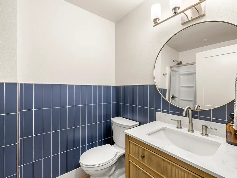 3926 SE Aldercrest Rd — Photo 9
