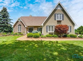 10810 River Rd, Grand Rapids, OH 43522