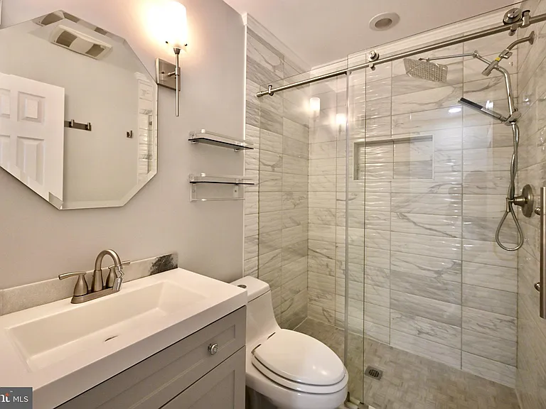 10231 Arizona Cir #51 — Photo 24