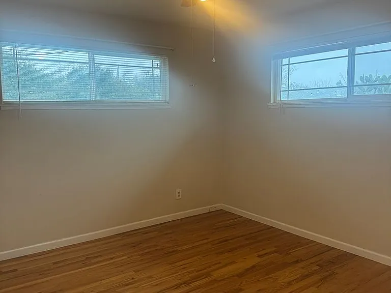 1006 Franzel Rd — Photo 6