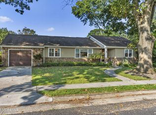 20 Brookwood Drive, Freehold, NJ 07728