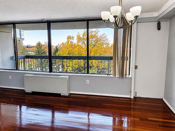 2nd image of 3703 S George Mason Dr #509