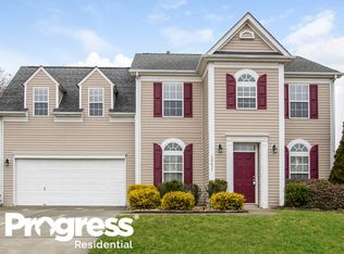 10431 Planters View Dr, Charlotte, NC 28278