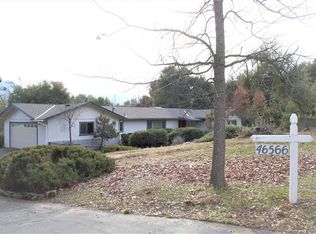 46566 Eastwood Dr S, Oakhurst, CA