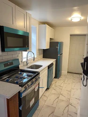 1007 S 46th St #3R Photo 1