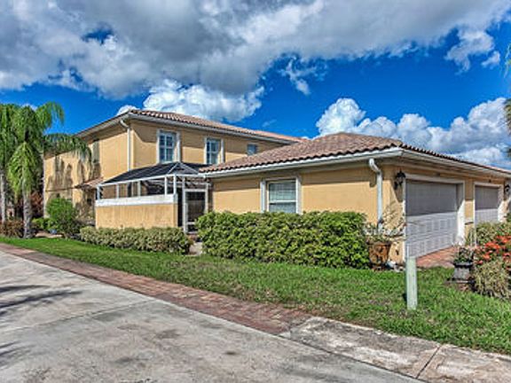 4th image of 28265 Jeneva Way