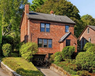 144 Jordan Rd, Brookline, MA, 02446