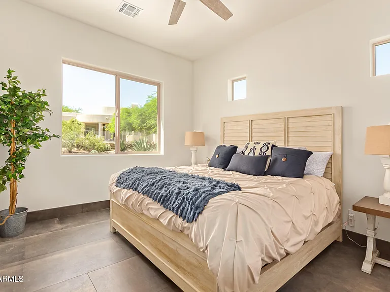 27808 N Desierto Dr — Photo 31