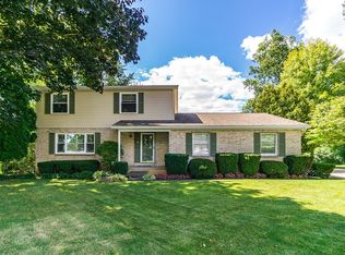 6356 Chaparral Dr, Brighton, MI
