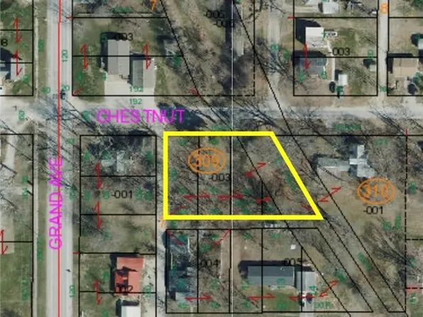 120 E Chestnut St, Cowden, IL 62422