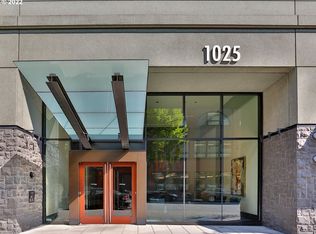 1025 NW Couch St UNIT 818, Portland, OR 97209