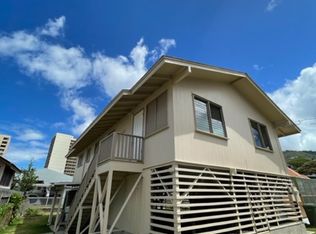 1516A Evelyn Ln, Honolulu, HI 96822