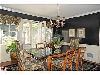 5th image of 252 Tavistock Ave