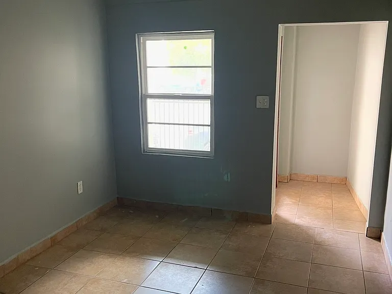 4818 Avalon Blvd #2 — Photo 7
