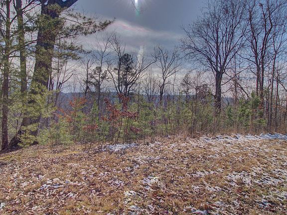 2nd image of 4580 Crooked Creek Way