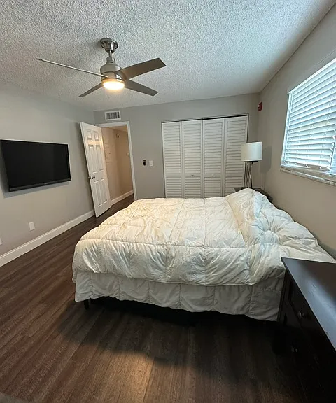 4500 E Bay Dr — Photo 14