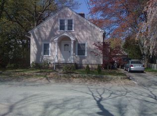 79 Lexington Ave, West Warwick, RI 02893