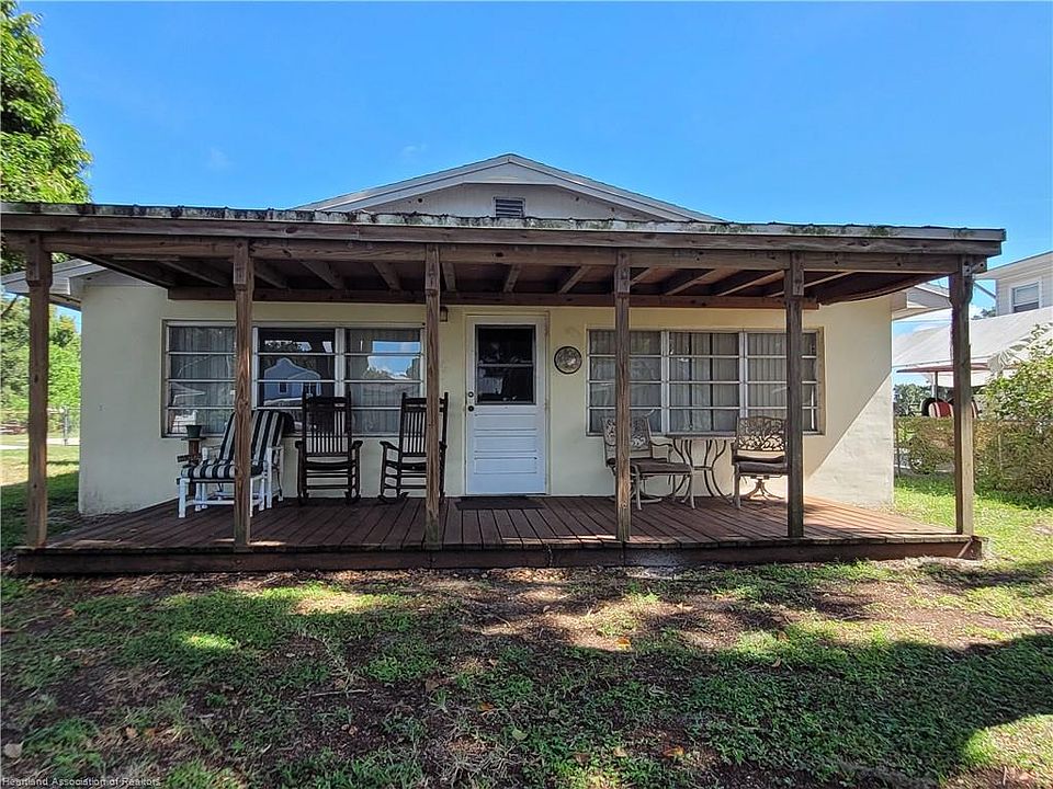 1st image of 40 Bald Cypress St