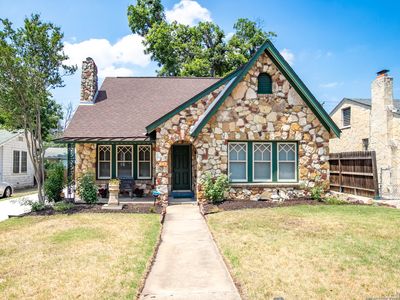 243 North, San Antonio, TX, 78201