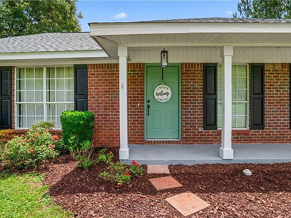 2nd image of 13040 Fontaine Woods Ct