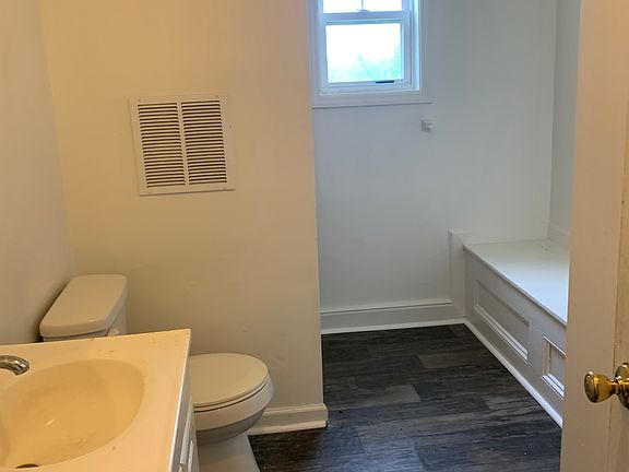 3rd image of 3804 Spring Garden St Suite G