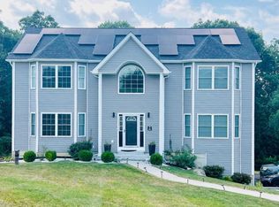 34 Meadow View Drive, Marlboro, NY 12542