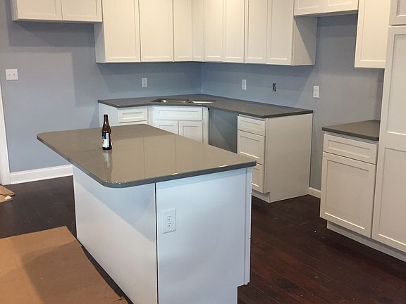 2nd image of 7210 W 131st Pl
