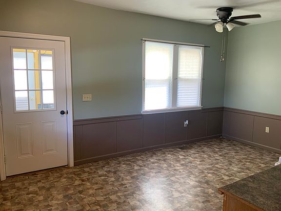 4th image of 4984 N State Rd