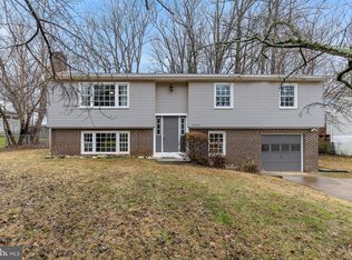 2633 Jackson Dr, Falls Church, VA 22043