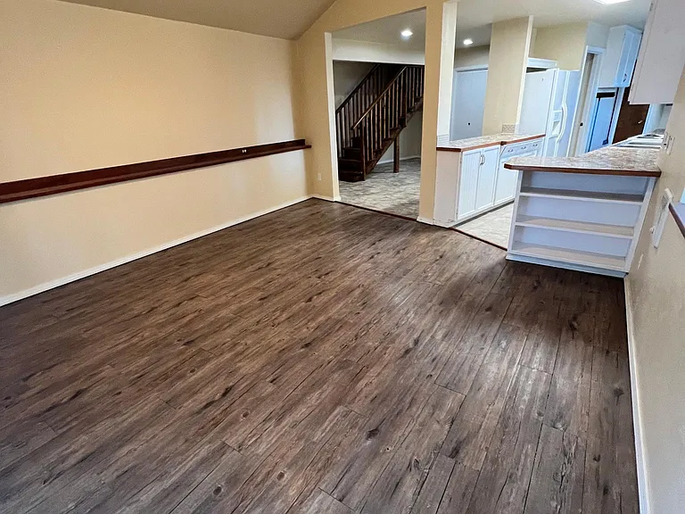 665 S Millview Ln — Photo 11