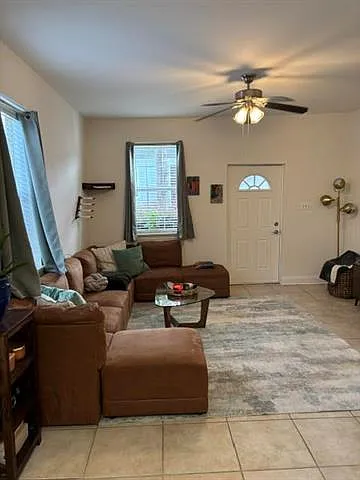 4425 Cleveland Ave — Photo 4