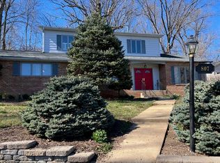 807 N Brae Burn Pl, Staunton, VA 24401