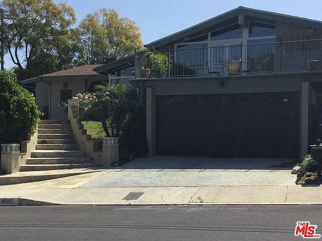 1st image of 16395 Mandalay Dr