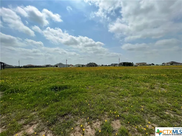 253 Monte Vista St, Victoria, TX 77905