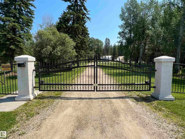 49427 Range Road 81, Brazeau County, AB T7A 1N4