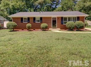 3705 Huntleigh Dr, Raleigh, NC 27604