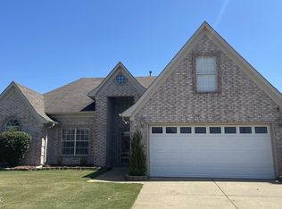 7888 Tucker Dr, Walls, MS 38680