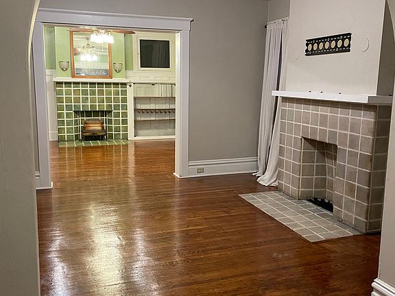 3rd image of 2928 Espy Ave #1