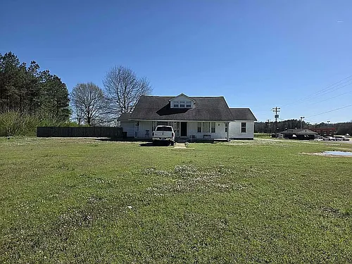 40062 Hamilton Rd Photo 1