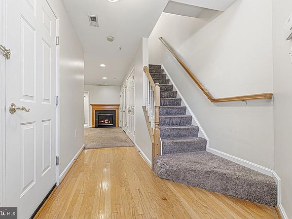 4th image of 1311 Sorrell Ct