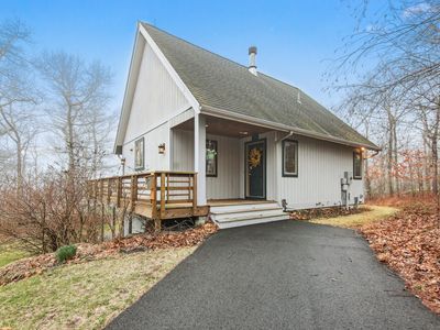 324 Chesterfield Road, Oakdale, CT, 06370