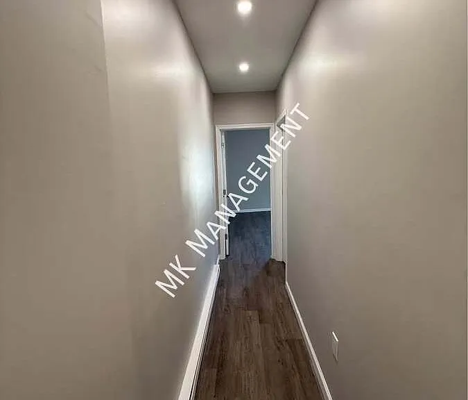 1429 Dartmouth St #2 — Photo 7