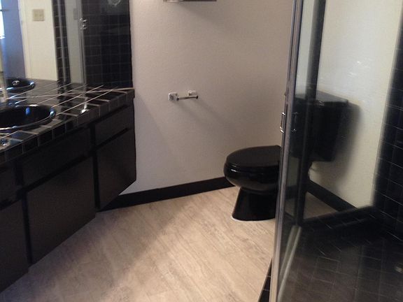 5th image of 316 N Oakhurst Dr #302