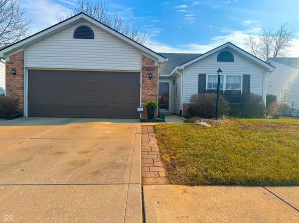 1567 Sanner Dr, Greenwood, IN 46143