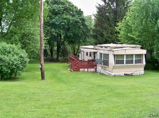 406 Bedford St, Windber, PA 15963