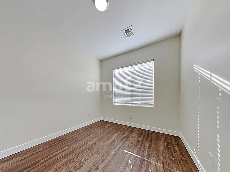 8920 Cambridge Glen Ct — Photo 12