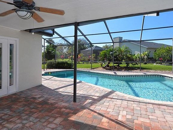 5th image of 6914 Easton Ct